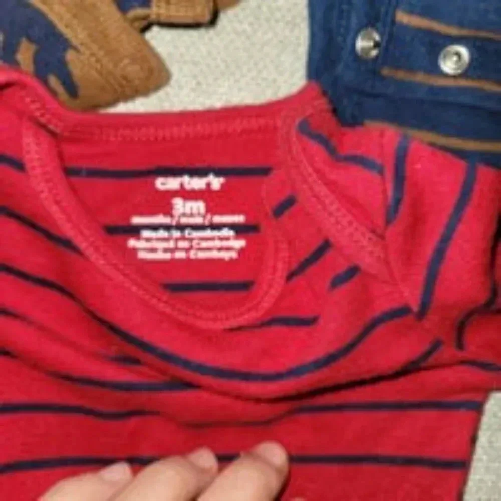 Carters long sleeve onesie bundle size 3 months
